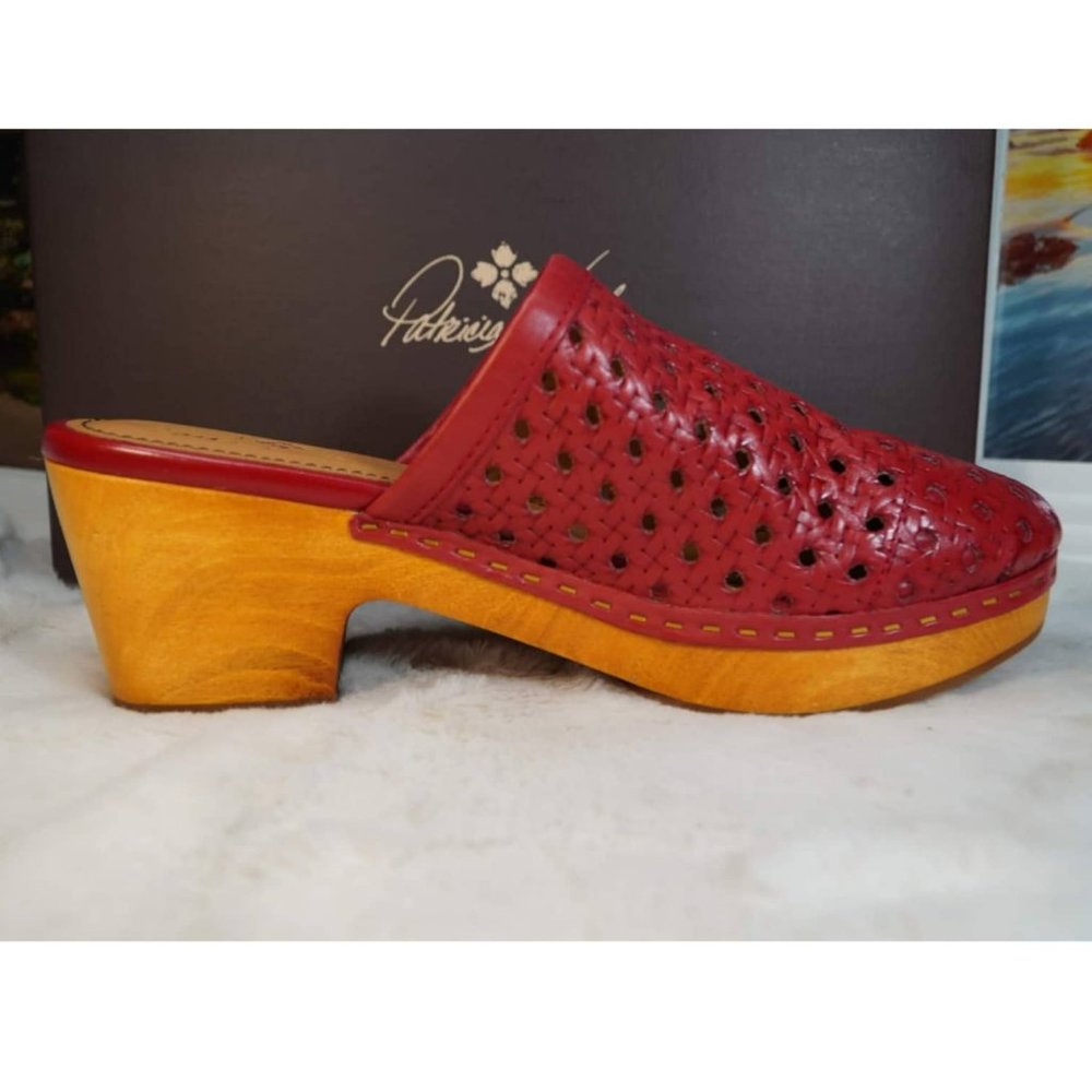Patricia Nash Lorena Leather Mules - Red 8.5M